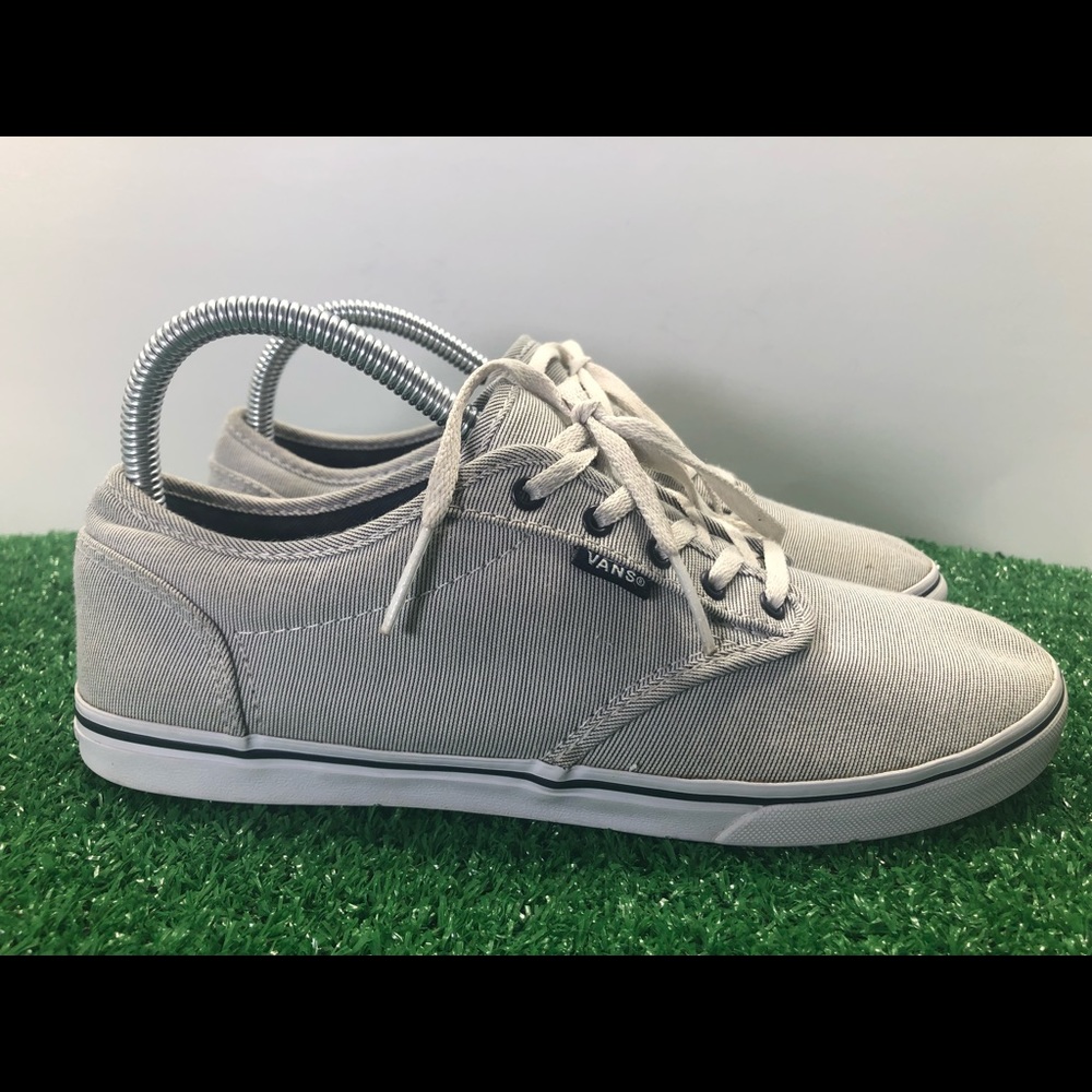 Vans Of the Wall Atwood Blue & White Pinstripe Sneakers Women Size 8.5
